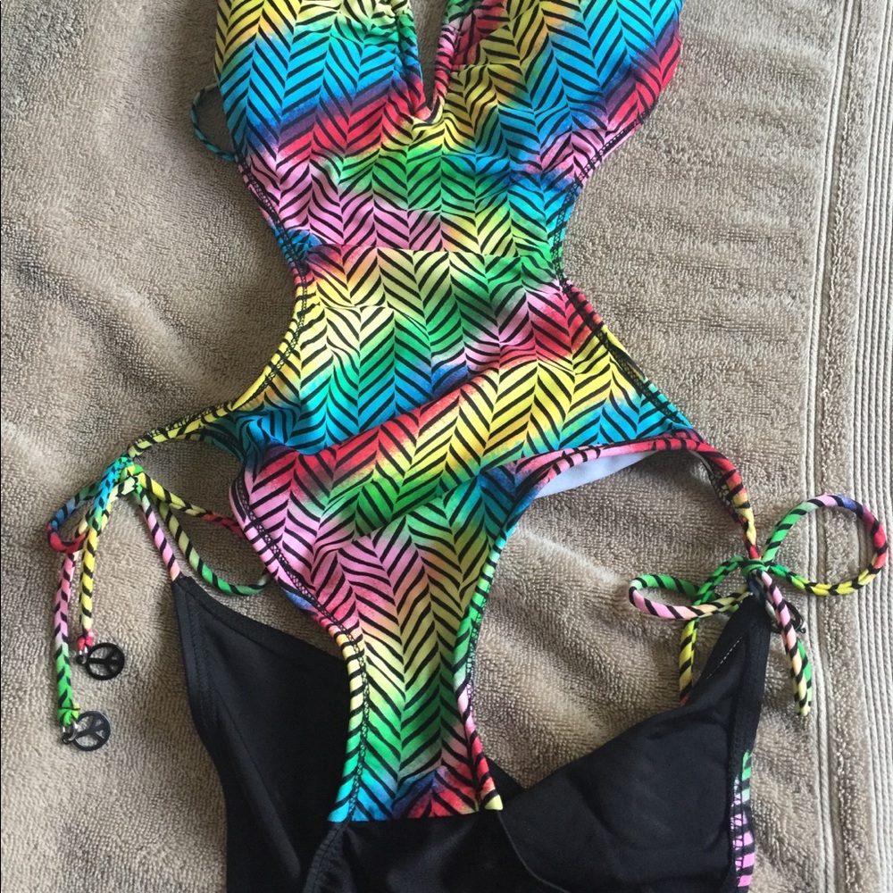 New One Piece Rock Steady Monokini